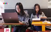 Sinh viên tại Vương quốc Anh không được hoàn hay giảm học phí dù học trực tuyến