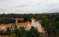 Lũ trên các sông ở Hà Tĩnh, Quảng Bình xuống chậm