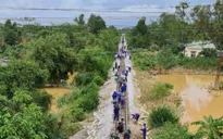 Đường sắt Bắc – Nam thông tuyến, sẵn sàng vận chuyển miễn phí hàng cứu trợ