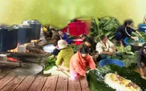 Người dân Nghệ An gói hàng nghìn chiếc bánh chưng chi viện đồng bào vùng lũ