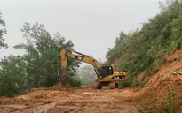 Xe cơ giới sẽ được vận chuyển vào Rào Trăng 3 để tìm kiếm 15 nạn nhân mất tích