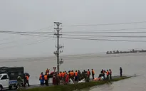 Bé gái 3 tuổi ở Hà Tĩnh mất tích nghi bị lũ cuốn khi chơi trước sân