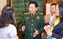 Bộ trưởng Bộ Quốc phòng: Bố trí việc làm cho vợ con các liệt sĩ hy sinh ở Huế, Quảng Trị