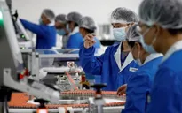 Trung Quốc cấp vaccine COVID-19 thử nghiệm cho người dân