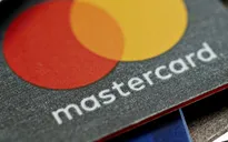 Mastercard thí điểm thẻ sinh trắc học vân tay tại châu Á