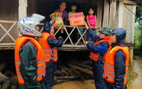 Xuất 1.000 tấn gạo hỗ trợ đồng bào vùng lũ Quảng Trị
