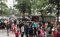 Cháy ở chung cư Linh Đàm, hàng trăm cư dân tháo chạy