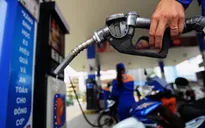 Giá xăng giảm từ 15h chiều nay (27/10)