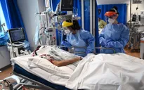 Anh ghi nhận số ca tử vong trong một ngày ở mức cao kỷ lục