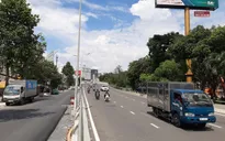 TP.HCM cấm xe lên cầu vượt Nguyễn Hữu Cảnh từ 3/10