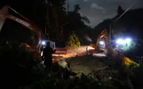 Sạt lở đất ở Quảng Nam: "Nước lũ ầm ầm đổ xuống, dân làng chạy không kịp"