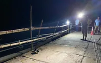 Ô tô lao xuống sông Giăng trong đêm, 5 người thiệt mạng