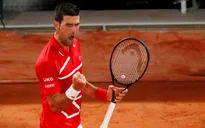Thắng dễ Khachanov, Djokovic góp mặt tại tứ kết Pháp mở rộng 2020
