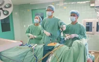 Vỡ bàng quang vì... nhịn tiểu nhiều giờ liền