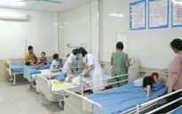 Gia tăng trẻ nhập viện do tay chân miệng