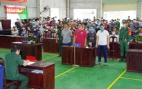 Xét xử nhóm đối tượng tấn công lực lượng chức năng để cướp hàng