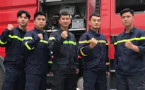 Cận cảnh vẻ điển trai của những chàng lính cứu hoả trong "Lửa ấm"