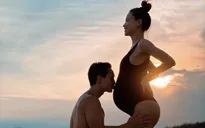 Hồ Ngọc Hà khoe ảnh bầu nóng bỏng bên bạn trai Kim Lý