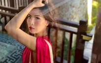 Đan Lê xinh như nữ thần qua góc máy của chồng