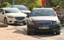 Đấu giá biển số xe "vip" - Cần cẩn trọng tính pháp lý