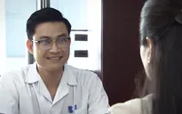 Lửa ấm - Tập 30: Thủy được bác sĩ điển trai "săn đón" ở bệnh viện mới