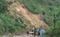 Lời kể của nạn nhân thoát chết trong gang tấc trong vụ sạt lở đất ở Bắc Trà My