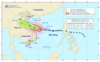 Bão số 13 giảm 1 cấp, bắt đầu tác động đến đất liền