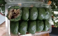 Cơn "sốt" bánh ngải màu xanh lét, tiểu thương "hốt bạc" bán mỏi tay