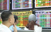 Áp lực bán tăng do lo ngại bệnh nhân tái nhiễm COVID-19, VN-Index đảo chiều đi xuống