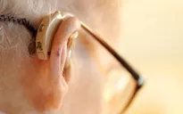 Tiếng ồn làm tăng nguy cơ sa sút trí tuệ ở người lớn tuổi