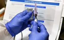 Vaccine ngừa COVID-19 thử nghiệm của Moderna hiệu quả 94,5%