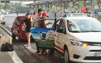 Sau khi phân làn xe đưa đón, ùn tắc ở sân bay Tân Sơn Nhất có giảm?
