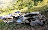 Vụ xe UAZ lao xuống vực, 7 người thương vong: Đình chỉ một đăng kiểm viên