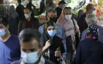 30 triệu dân Iran nhận tiền hỗ trợ đối phó COVID-19