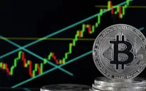 Tỷ phú Softbank thua lỗ 130 triệu USD do Bitcoin