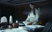 Hồ sơ cá sấu - Tập 3: Lan (Lan Phương) tìm thấy vật lạ trong di vật của Khánh "ma"