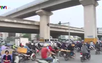 Thêm làn đường riêng cho xe bus ở Hà Nội: Liệu có giải quyết ùn tắc?