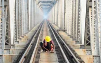 Kinh tế Ấn Độ chính thức rơi vào suy thoái kỹ thuật