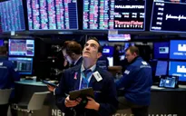 Thị trường chứng khoán Mỹ biến động thế nào dưới thời Tổng thống Trump?