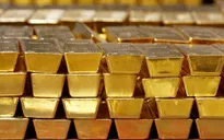 Giá vàng bật tăng trở lại khi số ca mắc COVID-19 gia tăng