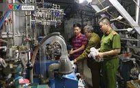 Triệt phá 2 cơ sở sản xuất bít tất nhái thương hiệu quốc tế quy mô lớn ở La Phù, Hoài Đức