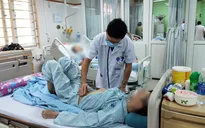 Người đàn ông ngộ độc chất cấm trong thuốc nam không rõ nguồn gốc