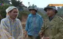 Người dân vùng cô lập Phước Sơn: "Bao năm dành dụm giờ vợ chồng trắng tay luôn"