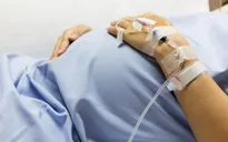 Phụ nữ mang thai được xếp vào nhóm nguy cơ dễ mắc COVID-19 hàng đầu