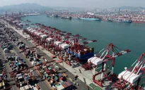 Thiếu hụt container ở châu Á, chi phí vận tải biển tăng vọt