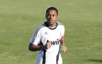 Robinho lĩnh án 9 năm tù