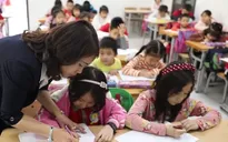 Chân dung cô giáo hết lòng vì học sinh khuyết tật