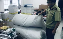 Thu giữ 831kg nguyên liệu trà sữa không rõ nguồn gốc