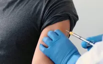 Mỹ bắt đầu tiêm chủng quy mô lớn vaccine COVID-19 từ hôm nay (14/12)