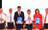 TP Hồ Chí Minh trao quyết định phê chuẩn bầu 2 Phó Chủ tịch UBND TP